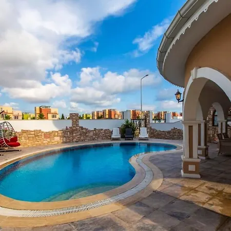 Luxurious With Private Pool In Antalya Villa *