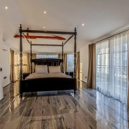 Villa Luxurious With Private Pool In Antalya Belek